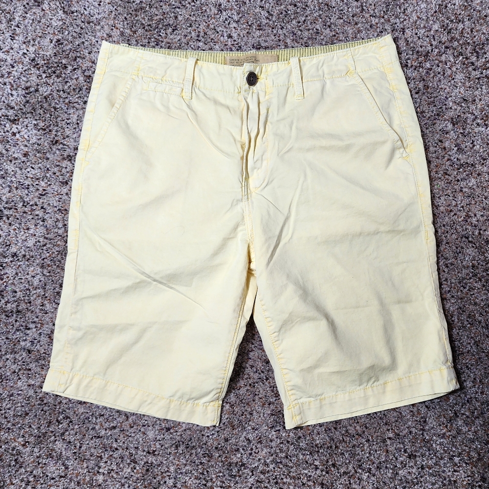 True Religion Men's Pale Yellow Shorts Size 34